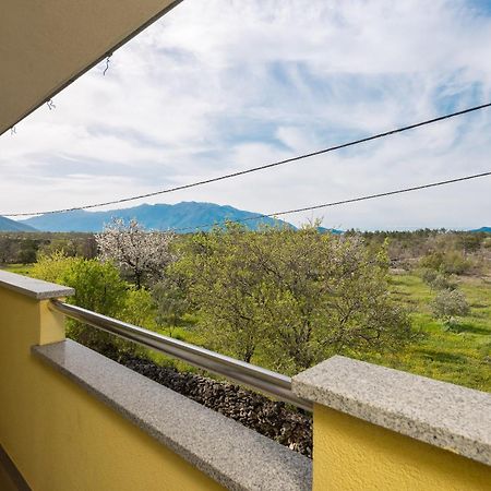 Holiday Residence Maja Katuni Экстерьер фото