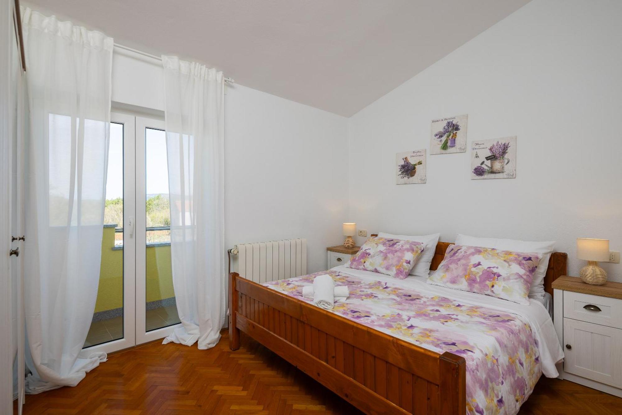 Holiday Residence Maja Katuni Экстерьер фото
