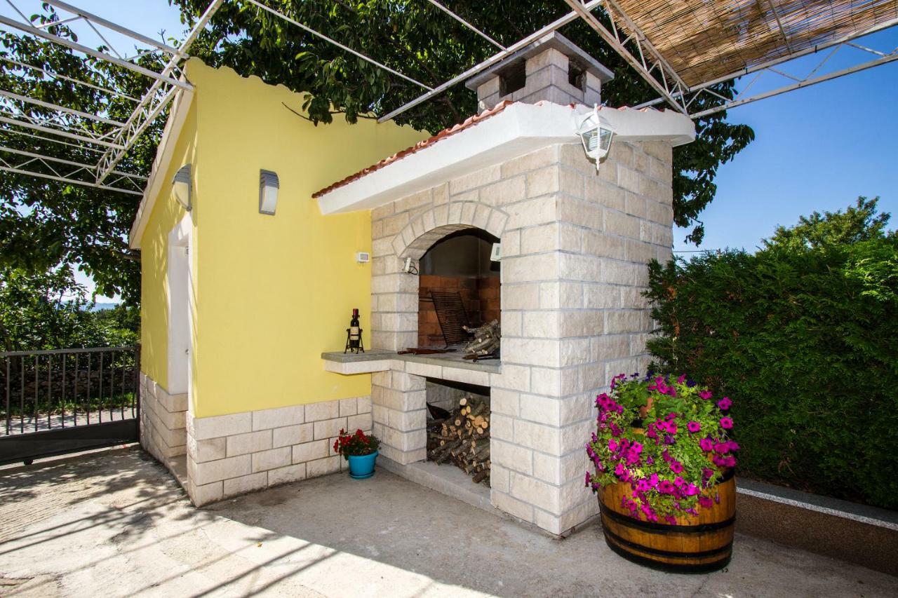 Holiday Residence Maja Katuni Экстерьер фото