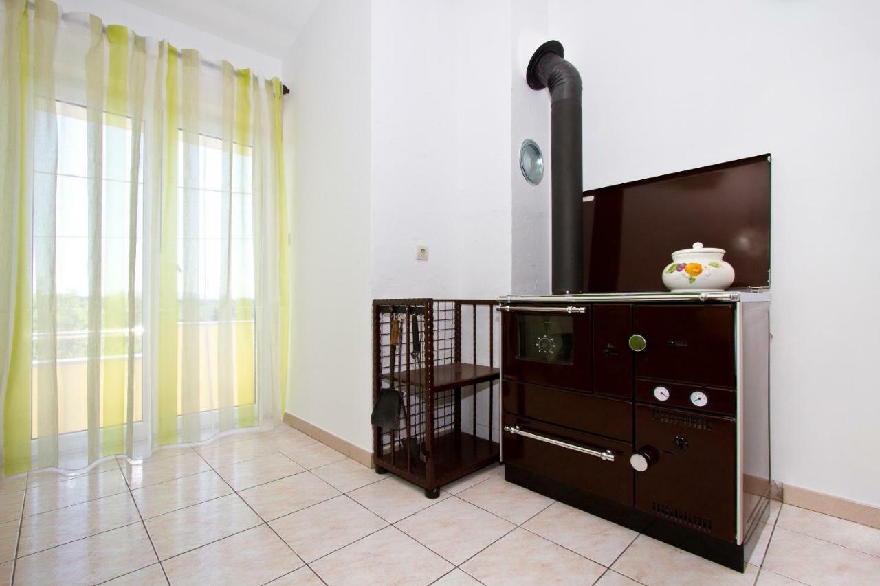 Holiday Residence Maja Katuni Экстерьер фото